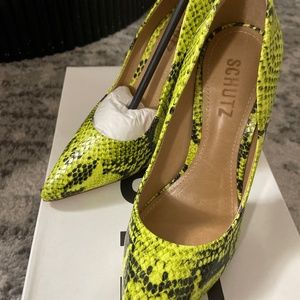 Schultz Caiolea Pumps